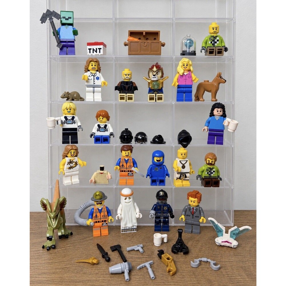 LEGO Minifigures 43 Piece Lot Mixed * The Lego Movie * Minecraft * Jurassic